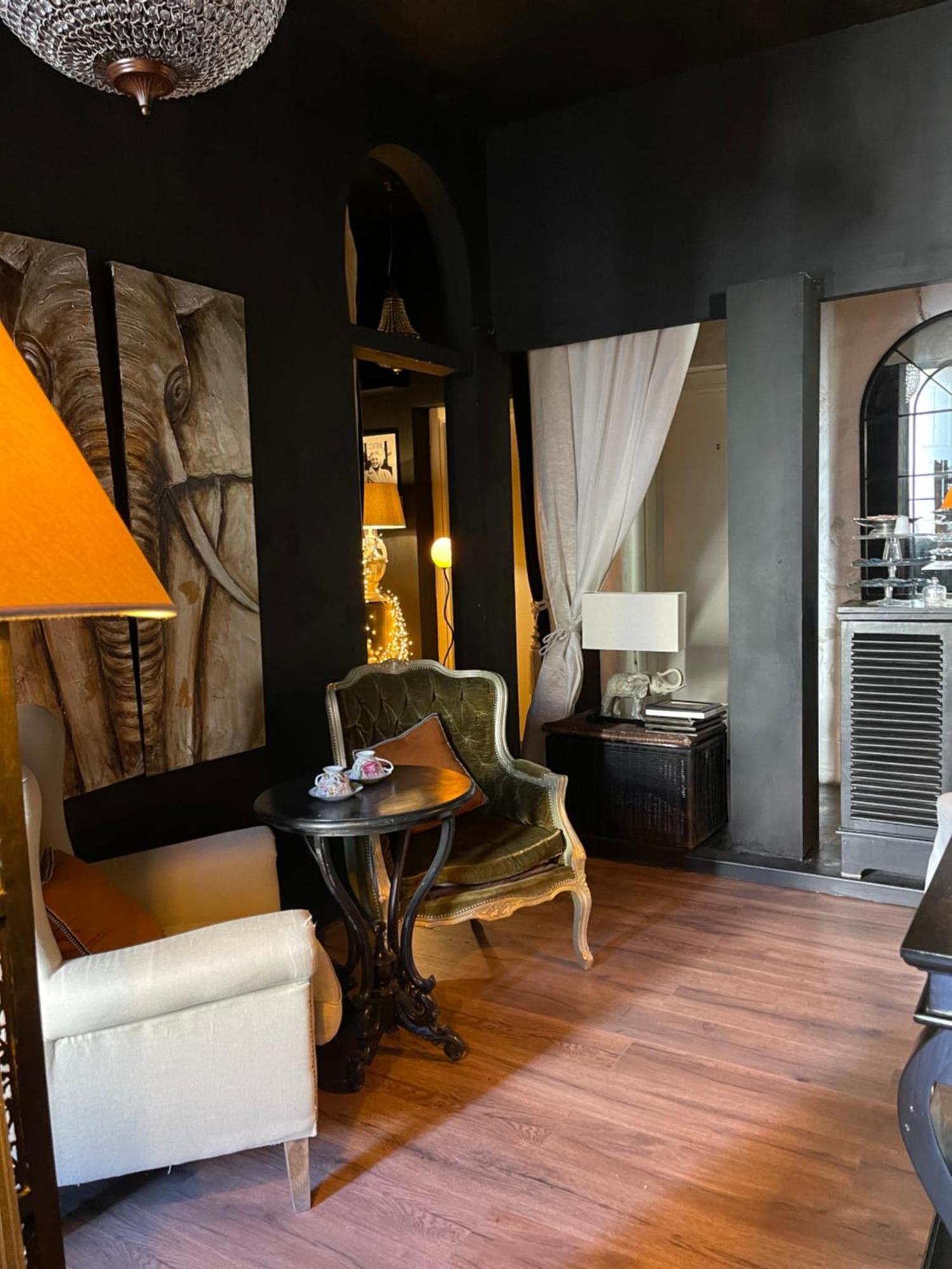 Les Chambres De Amelie B&B Bologna Bagian luar foto