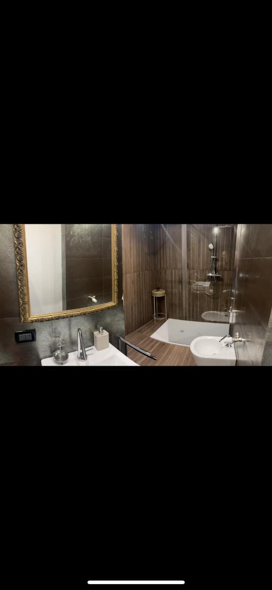 Les Chambres De Amelie B&B Bologna Bagian luar foto