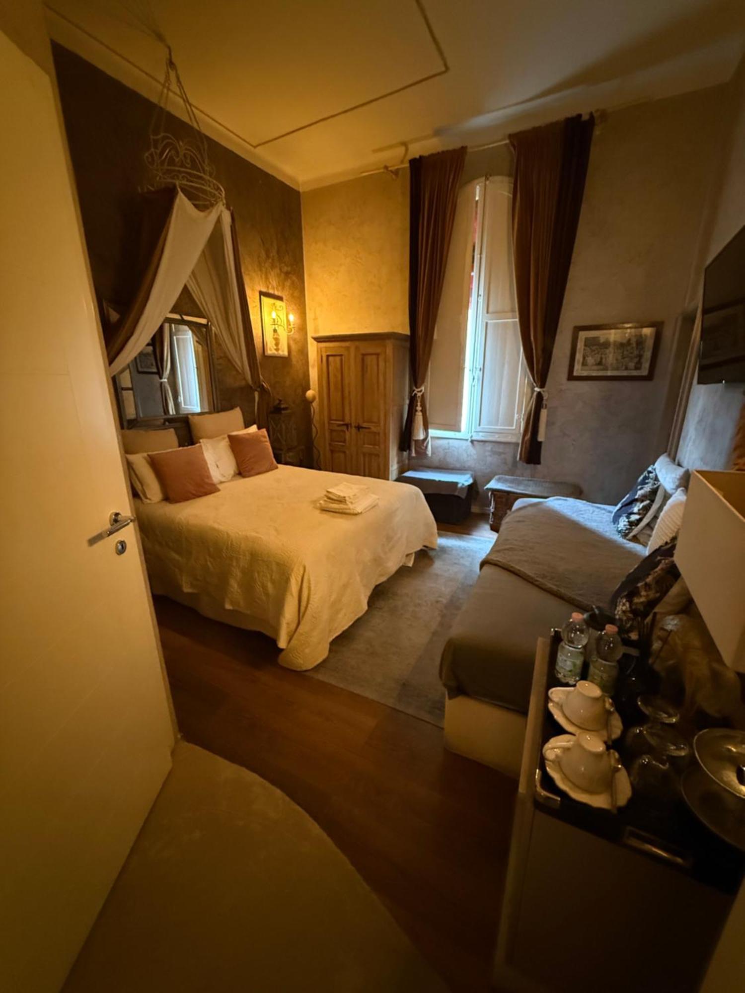 Les Chambres De Amelie B&B Bologna Bagian luar foto