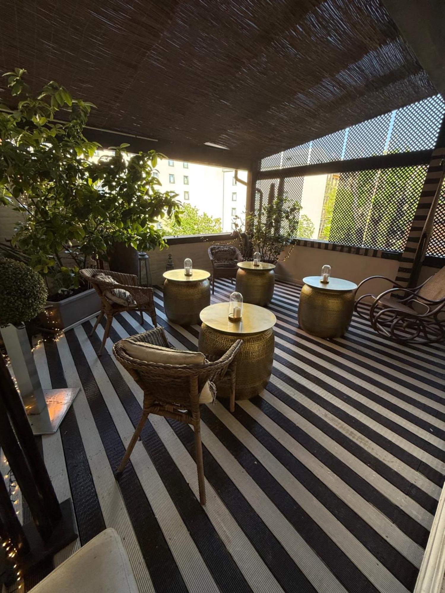 Les Chambres De Amelie B&B Bologna Bagian luar foto