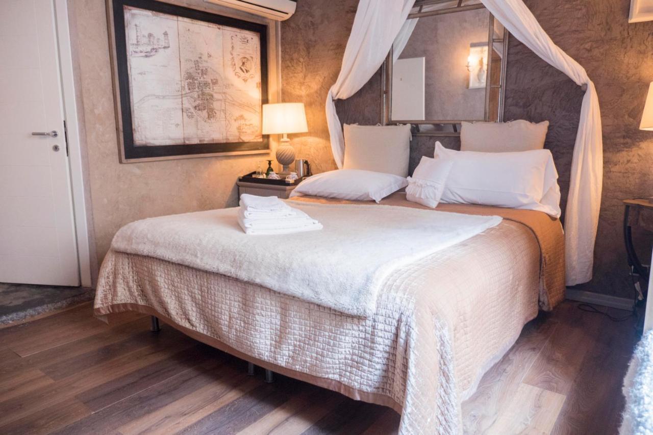 Les Chambres De Amelie B&B Bologna Bagian luar foto