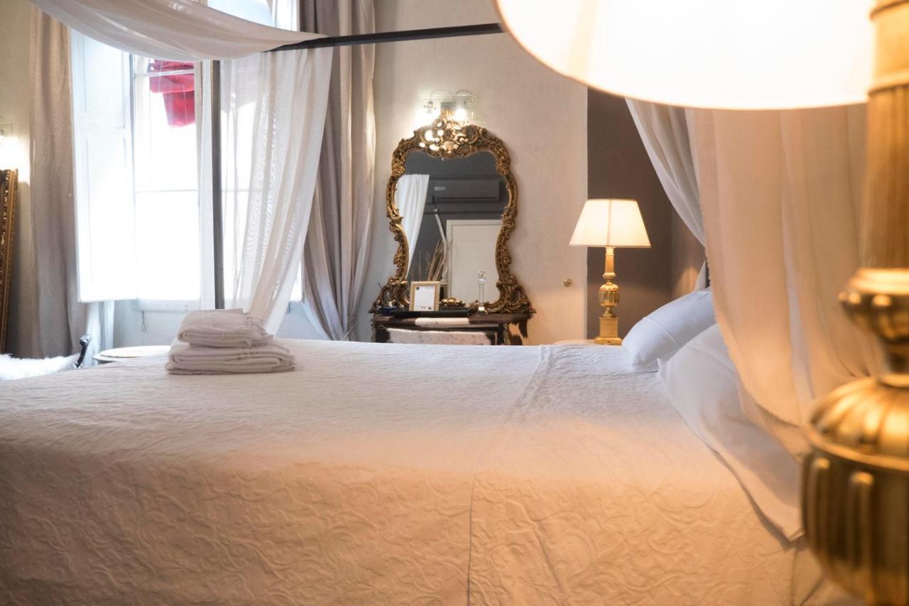 Les Chambres De Amelie B&B Bologna Bagian luar foto